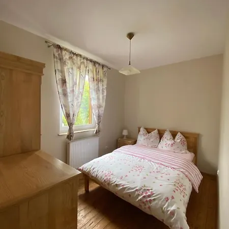 Leonardo Πανσιόν Świeradów-Zdrój