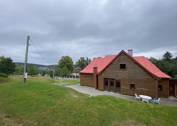 Leonardo Πανσιόν 3*